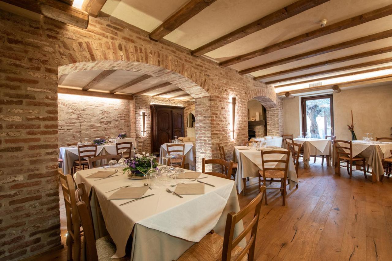 La Locanda Del Nocciolo Novello Eksteriør billede
